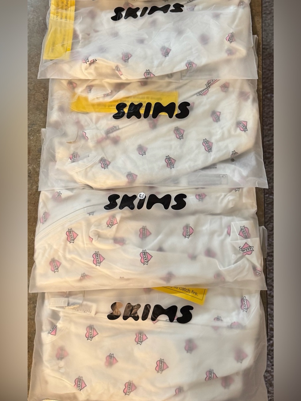 SKIMS Sleep Baby Onesie - Marble Heart Banner (multi sizes) - Picture 4 of 4